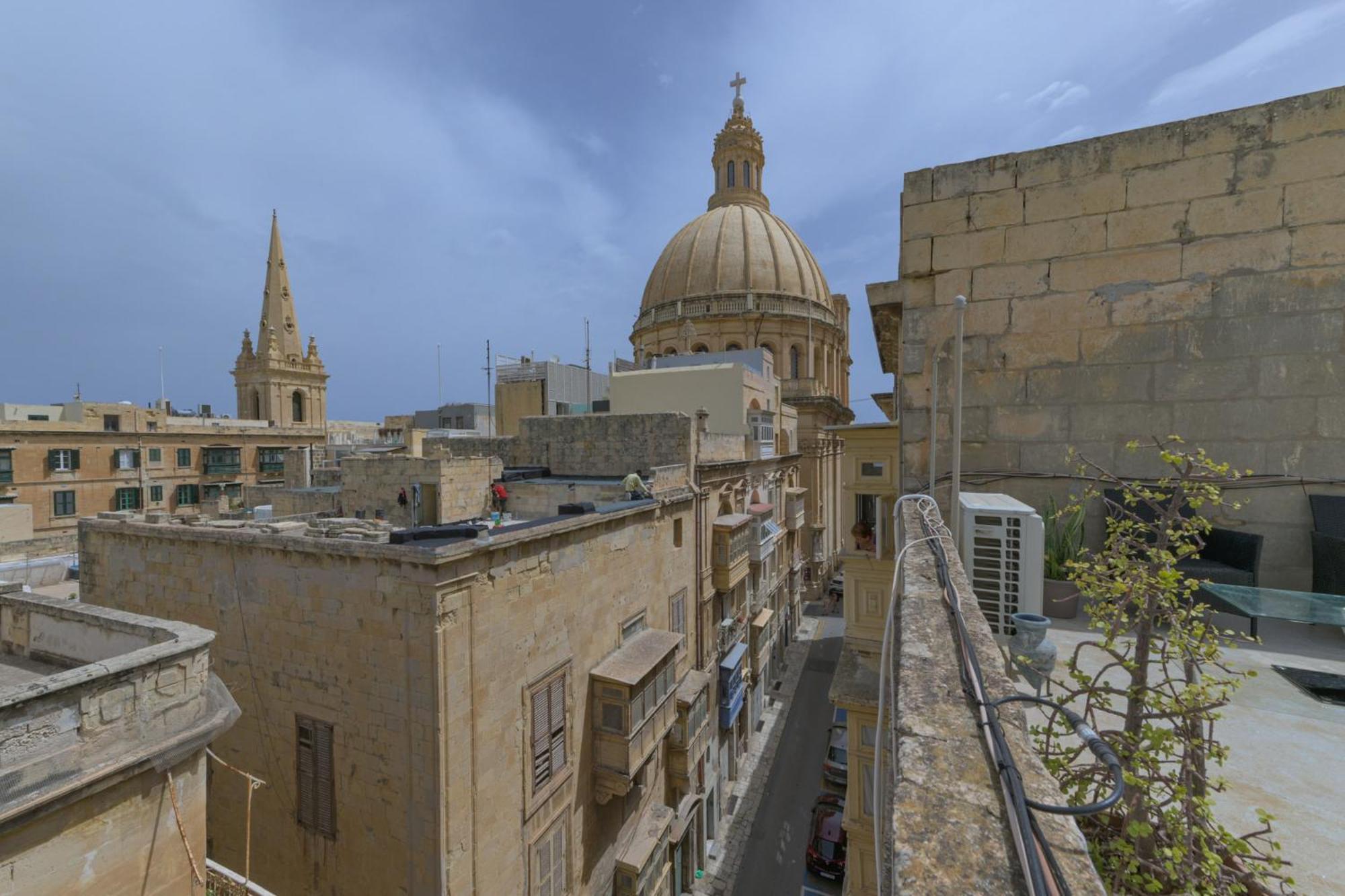 Stylish Valletta 2 Bedrooom City Centre Apartment With Terrace Ngoại thất bức ảnh