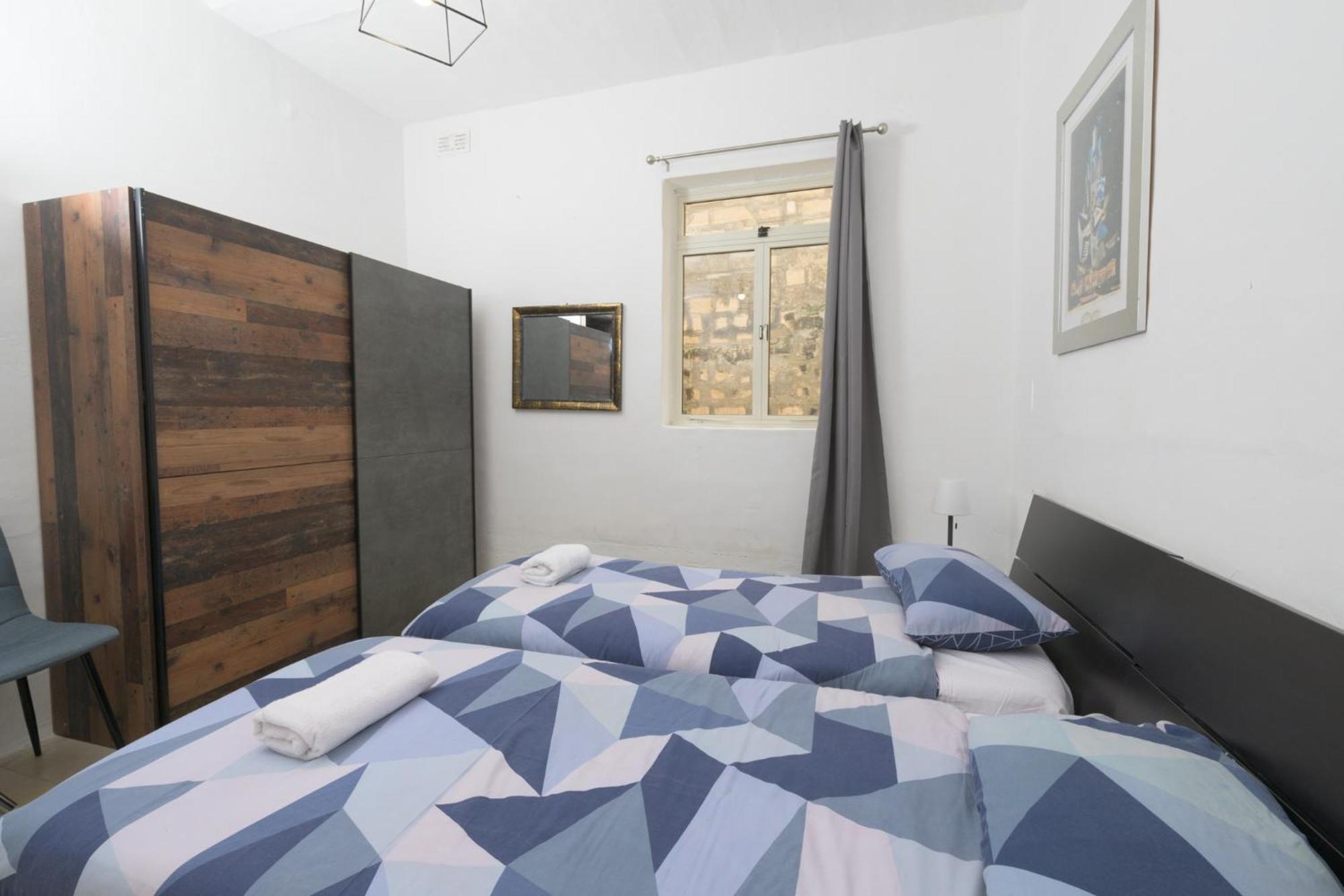 Stylish Valletta 2 Bedrooom City Centre Apartment With Terrace Ngoại thất bức ảnh